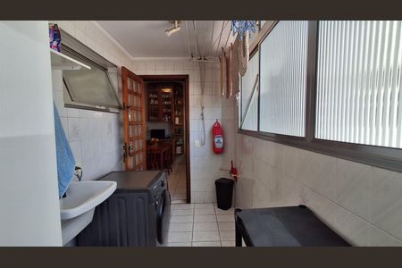 Apartamento à venda com 98m², 3 quartos e 1 vagaÁrea de Serviço 