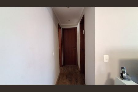 Corredor  de apartamento à venda com 3 quartos, 98m² em Paulicéia, São Bernardo do Campo
