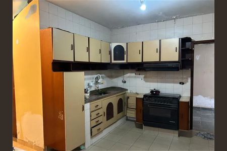 Casa à venda com 298m², 3 quartos e 5 vagas