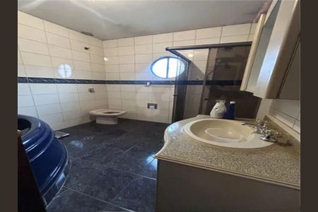 Casa à venda com 3 quartos, 298m² em Sacoma, São Paulo