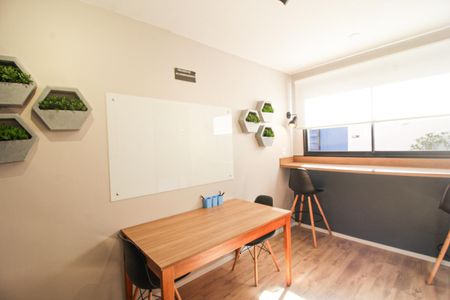 Apartamento para alugar com 45m², 2 quartos e sem vaga Apartamento para alugar com 45m², 2 quartos e sem vagaCoworking