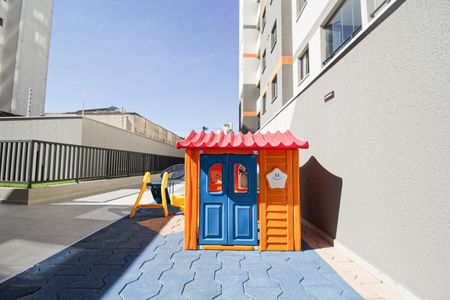 Apartamento para alugar com 45m², 2 quartos e sem vaga Apartamento para alugar com 45m², 2 quartos e sem vagaÁrea comum - Playground