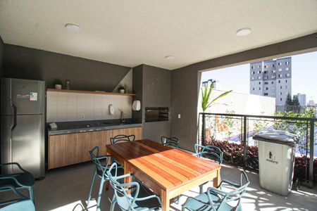 Apartamento para alugar com 45m², 2 quartos e sem vaga Apartamento para alugar com 45m², 2 quartos e sem vagaÁrea comum - Churrasqueira