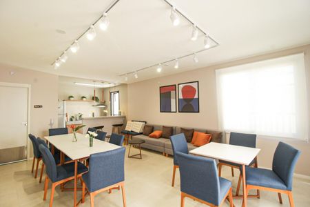 Apartamento para alugar com 45m², 2 quartos e sem vaga Apartamento para alugar com 45m², 2 quartos e sem vagaÁrea comum - Salão de festas
