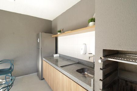 Apartamento para alugar com 45m², 2 quartos e sem vaga Apartamento para alugar com 45m², 2 quartos e sem vagaÁrea comum - Churrasqueira
