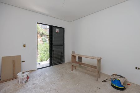 Suíte de casa de condomínio à venda com 3 quartos, 175m² em Cidade Intercap, Taboão da Serra