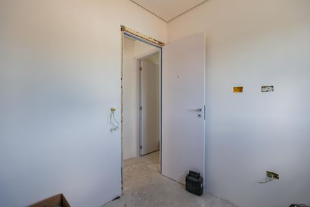 Casa de condomínio à venda com 175m², 3 quartos e 4 vagas Casa de condomínio à venda com 175m², 3 quartos e 4 vagasQuarto 2