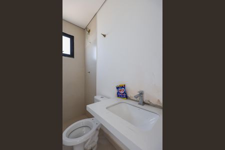 Casa de condomínio à venda com 175m², 3 quartos e 4 vagas Casa de condomínio à venda com 175m², 3 quartos e 4 vagasBanheiro