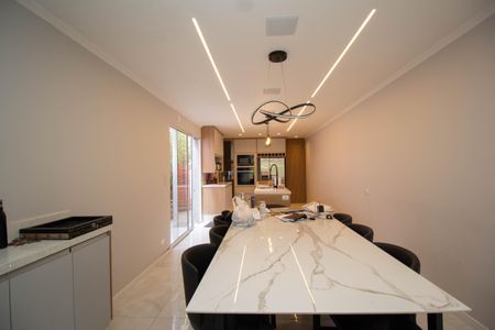 Casa de condomínio para alugar com 150m², 3 quartos e 1 vaga Casa de condomínio para alugar com 150m², 3 quartos e 1 vagaSala de Jantar