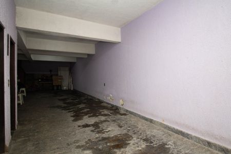 Casa de condomínio para alugar com 150m², 3 quartos e 1 vaga Casa de condomínio para alugar com 150m², 3 quartos e 1 vagaGaragem