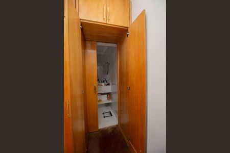 Casa de condomínio para alugar com 150m², 3 quartos e 1 vaga Casa de condomínio para alugar com 150m², 3 quartos e 1 vagaBanheiro da Suíte 3