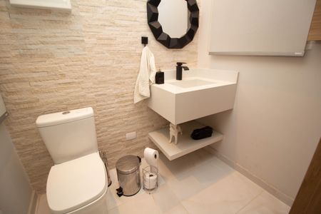 Casa de condomínio para alugar com 150m², 3 quartos e 1 vaga Casa de condomínio para alugar com 150m², 3 quartos e 1 vagaLavabo