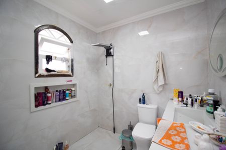 Casa de condomínio para alugar com 150m², 3 quartos e 1 vaga Casa de condomínio para alugar com 150m², 3 quartos e 1 vagaBanheiro da Suíte 3