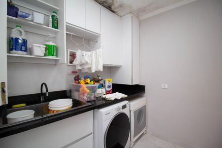 Casa de condomínio para alugar com 150m², 3 quartos e 1 vaga Casa de condomínio para alugar com 150m², 3 quartos e 1 vagaÁrea de Serviço