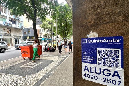 Apartamento para alugar com 410m², 5 quartos e 2 vagas