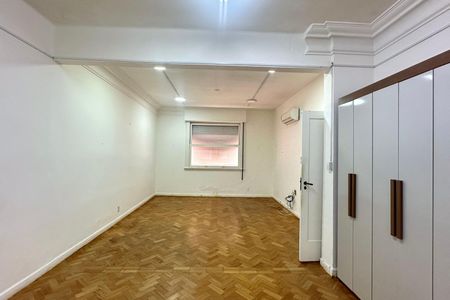 Apartamento para alugar com 410m², 5 quartos e 2 vagas