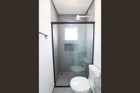 Banheiro Social de kitnet/studio para alugar com 1 quarto, 24m² em Conjunto Habitacional Franchini, São Bernardo do Campo