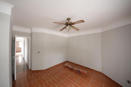Casa à venda com 200m², 4 quartos e 2 vagasQuarto 4