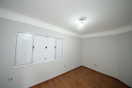 Casa à venda com 200m², 4 quartos e 2 vagasQuarto 3