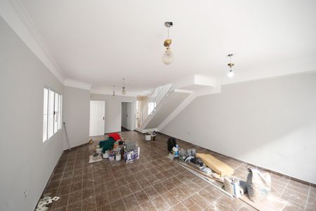 Sala de casa à venda com 4 quartos, 200m² em Vila Carrão, São Paulo