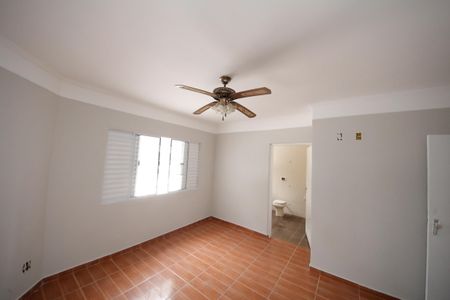 Casa à venda com 200m², 4 quartos e 2 vagasQuarto 4