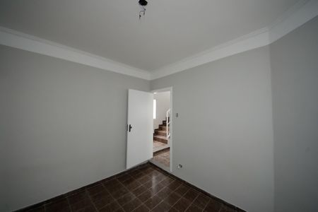 Casa à venda com 200m², 4 quartos e 2 vagasCopa
