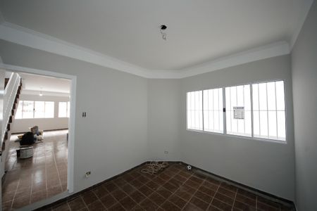 Casa à venda com 200m², 4 quartos e 2 vagasCopa