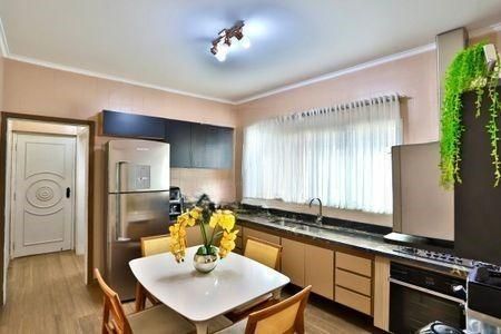 Casa à venda com 3 quartos, 320m² em Chácara Mafalda, São Paulo