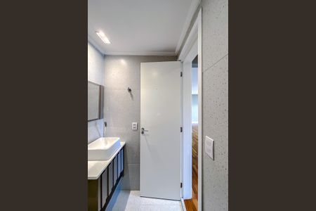 Apartamento para alugar com 84m², 2 quartos e 1 vaga Apartamento para alugar com 84m², 2 quartos e 1 vagaBanheiro Social