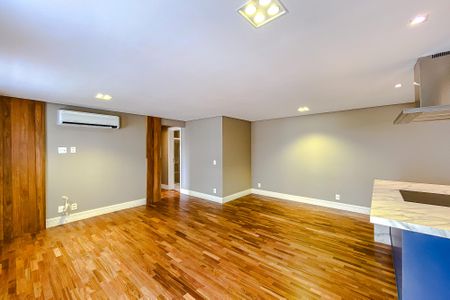 Apartamento para alugar com 84m², 2 quartos e 1 vaga Apartamento para alugar com 84m², 2 quartos e 1 vagaSala