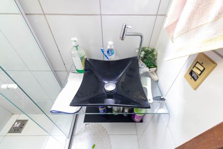 Apartamento para alugar com 45m², 2 quartos e 1 vaga Apartamento para alugar com 45m², 2 quartos e 1 vagaBanheiro