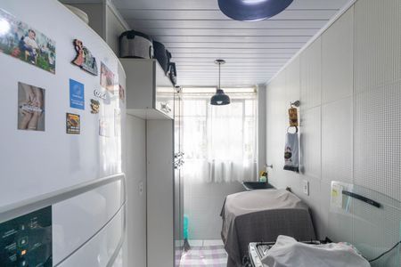 Apartamento para alugar com 45m², 2 quartos e 1 vaga Apartamento para alugar com 45m², 2 quartos e 1 vagaCozinha e Área de Serviço