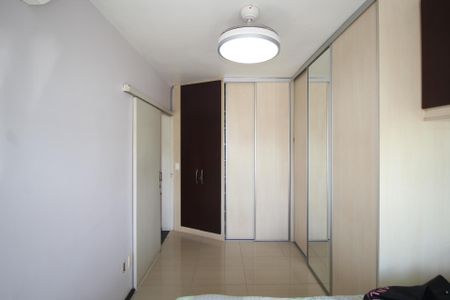 Apartamento à venda com 58m², 2 quartos e 1 vagaQuarto 1