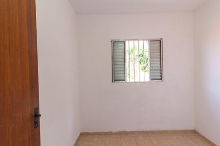 Quarto 1 de apartamento para alugar com 2 quartos, 45m² em Jardim Itapura, São Paulo
