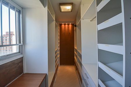 Apartamento à venda com 89m², 3 quartos e 1 vagaCloset do quarto 1