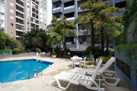 Apartamento para alugar com 63m², 2 quartos e 1 vagaÁrea comum - Piscina