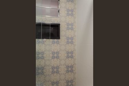 Banheiro de kitnet/studio para alugar com 1 quarto, 22m² em Baeta Neves, São Bernardo do Campo