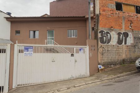 Fachada de kitnet/studio para alugar com 1 quarto, 22m² em Baeta Neves, São Bernardo do Campo