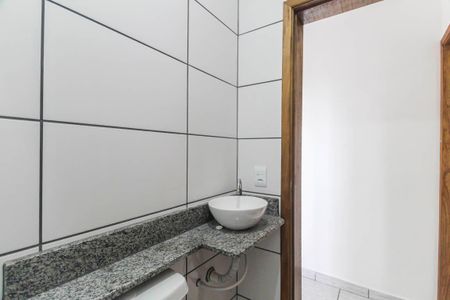 Casa para alugar com 40m², 1 quarto e sem vaga Casa para alugar com 40m², 1 quarto e sem vagaBanheiro
