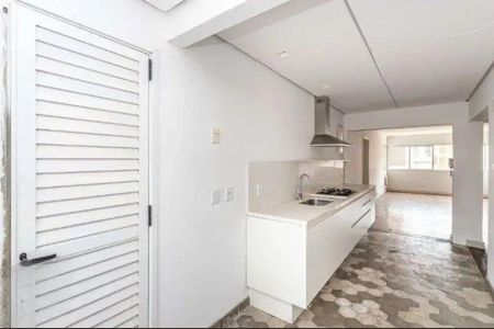 Cozinha  de apartamento para alugar com 3 quartos, 103m² em Auxiliadora, Porto Alegre