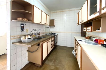 Apartamento para alugar com 280m², 4 quartos e 3 vagasCozinha