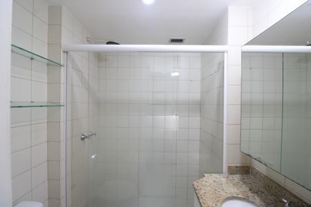 Apartamento para alugar com 56m², 2 quartos e 1 vagaBanheiro da suíte