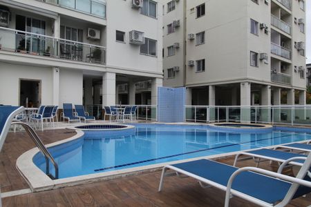Apartamento para alugar com 56m², 2 quartos e 1 vagaÁrea comum - Piscina