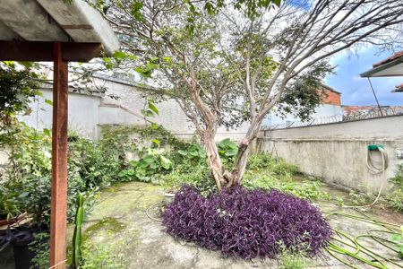 Casa à venda com 410m², 5 quartos e 3 vagasQuintal