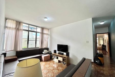 Casa à venda com 410m², 5 quartos e 3 vagasSala de TV