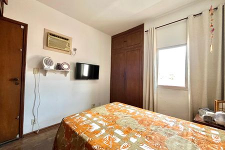 Casa à venda com 410m², 5 quartos e 3 vagasSuite 1