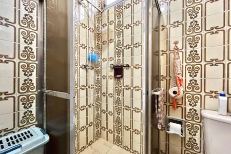 Casa à venda com 410m², 5 quartos e 3 vagasBanheiro da Suíte 1