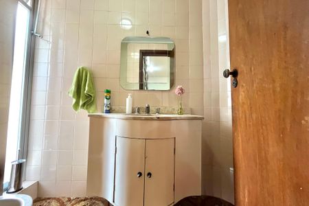 Casa à venda com 410m², 5 quartos e 3 vagasLavabo