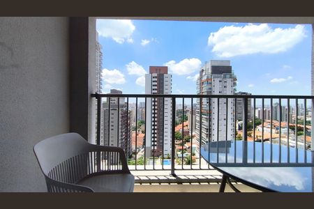 Studio para alugar com 25m², 1 quarto e sem vaga Studio para alugar com 25m², 1 quarto e sem vagaVaranda