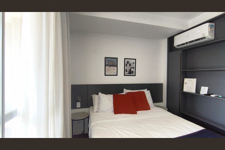 Studio para alugar com 25m², 1 quarto e sem vaga Studio para alugar com 25m², 1 quarto e sem vagaQuarto